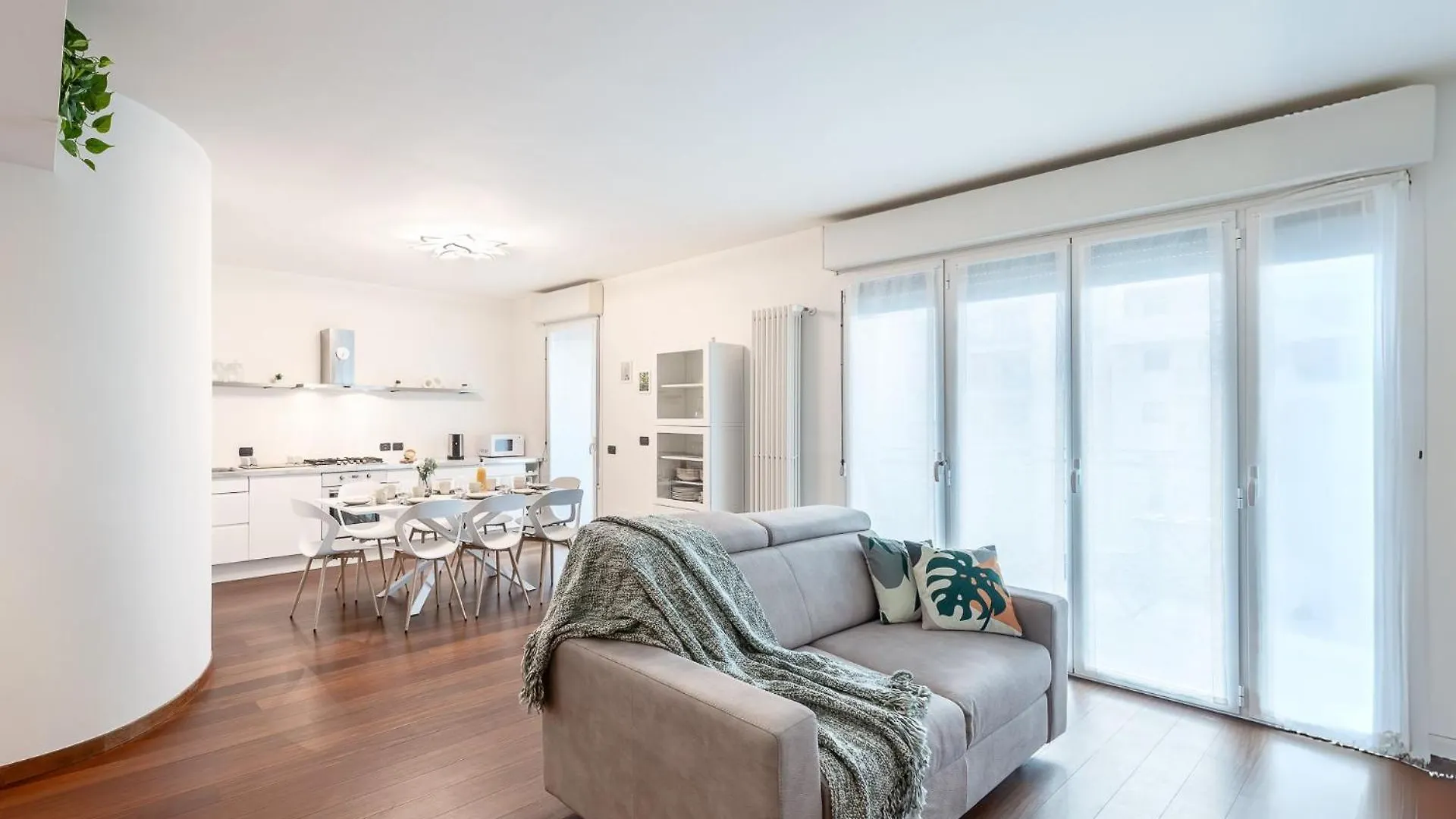 Stayeasy Santagiulia - M3 Metro - Center In 20 Mins location