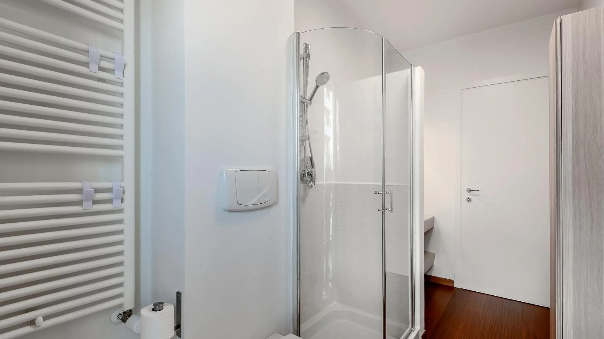 Apartment Stayeasy Santagiulia - M3 Metro - Center In 20 Mins Milan