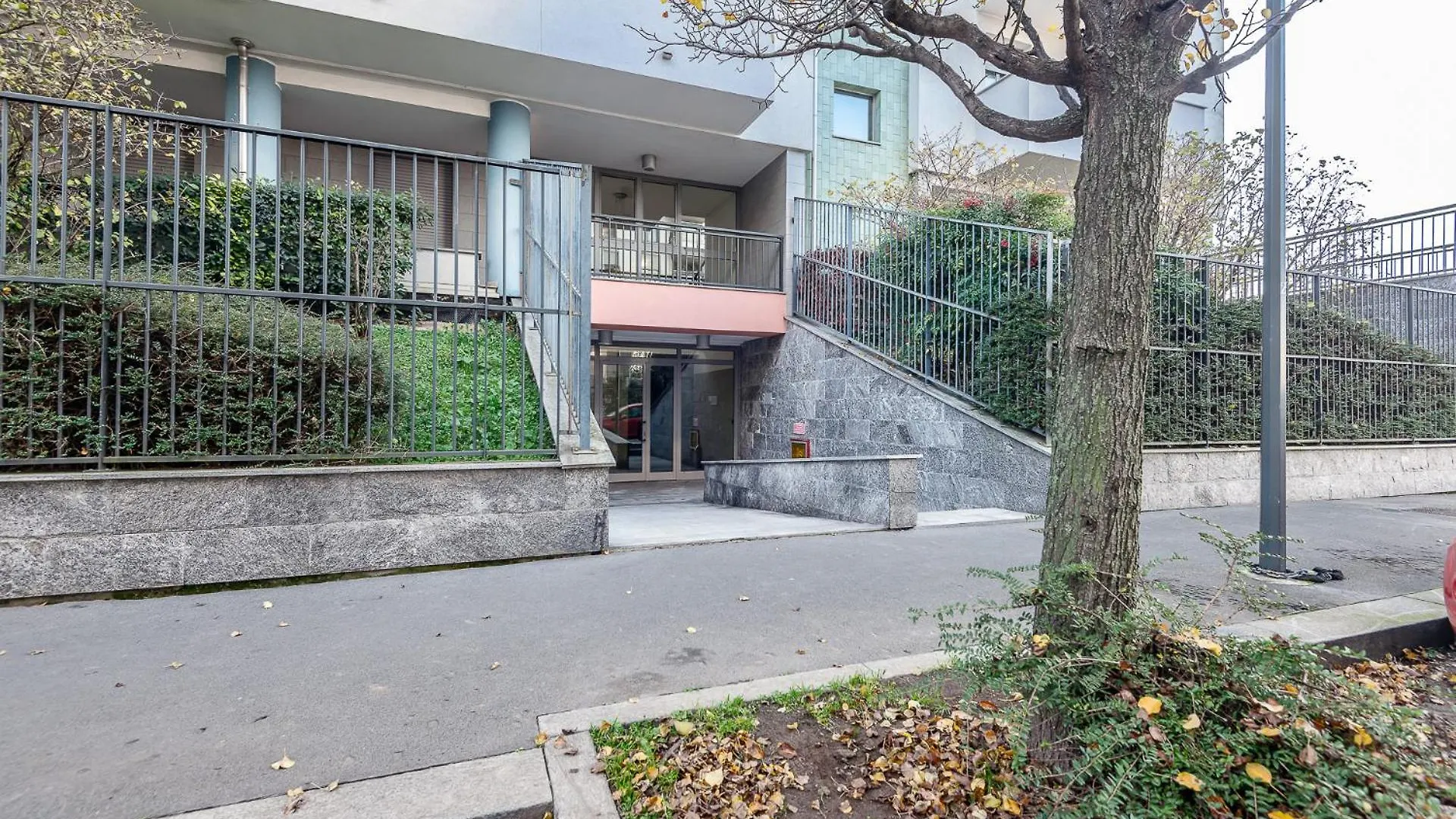 Stayeasy Santagiulia - M3 Metro - Center In 20 Mins Milan Apartment